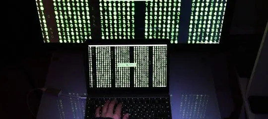 Anche Visure Italia sotto attacco hacker : online, i dati personali di 46.604 utenti